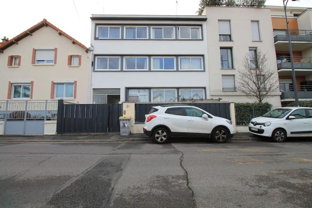 Escale-Marne Fr - 202 - Free Parking - Free Luggage Storage - All Equipped - Linen Included - Washing Machine - 10Mn Walk Metro 8 - Rer A - Panoramic View - From 1 To 14 Guests Maisons-Alfort Luaran gambar