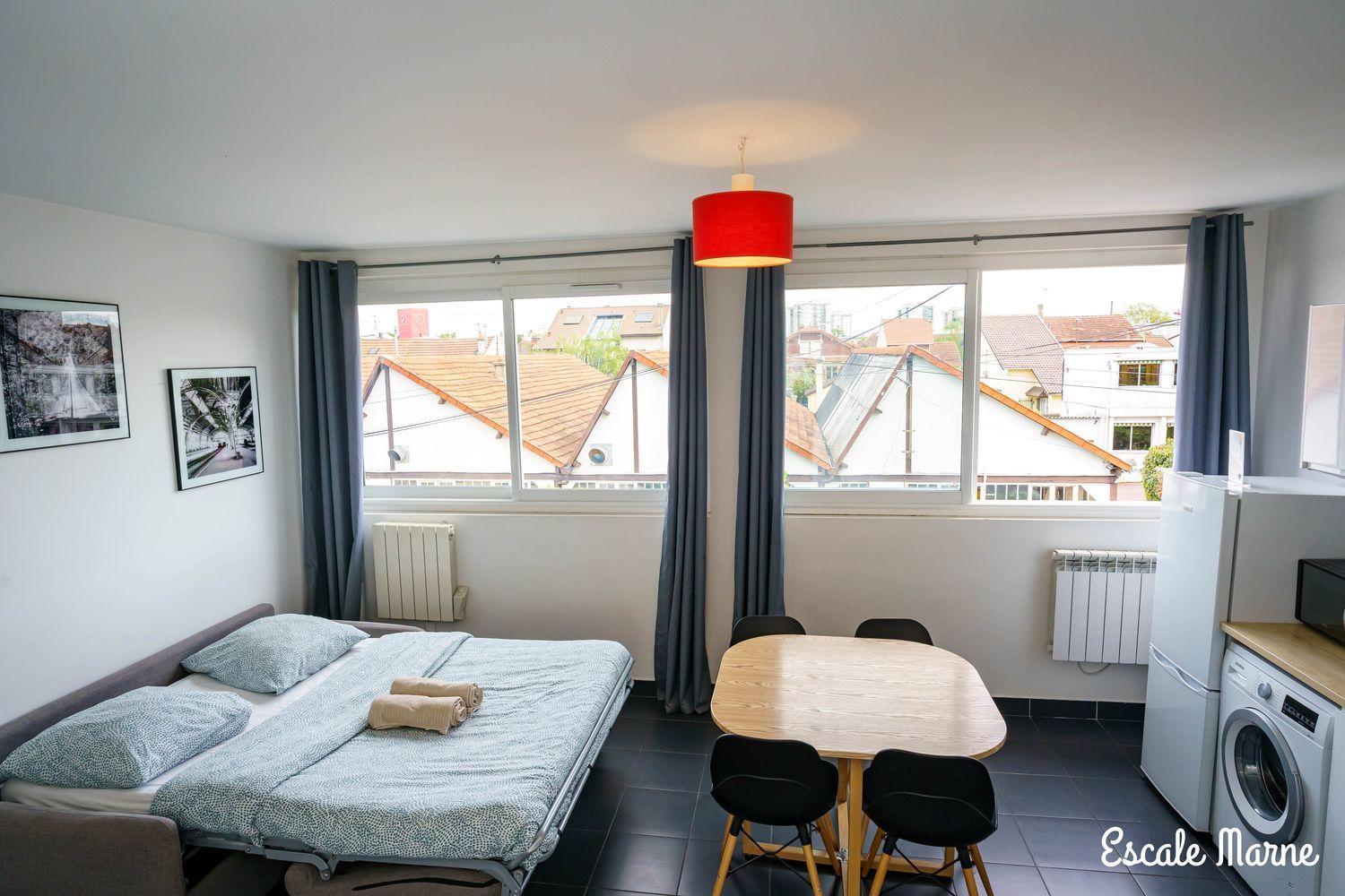 Escale-Marne Fr - 202 - Free Parking - Free Luggage Storage - All Equipped - Linen Included - Washing Machine - 10Mn Walk Metro 8 - Rer A - Panoramic View - From 1 To 14 Guests Maisons-Alfort Bilik gambar