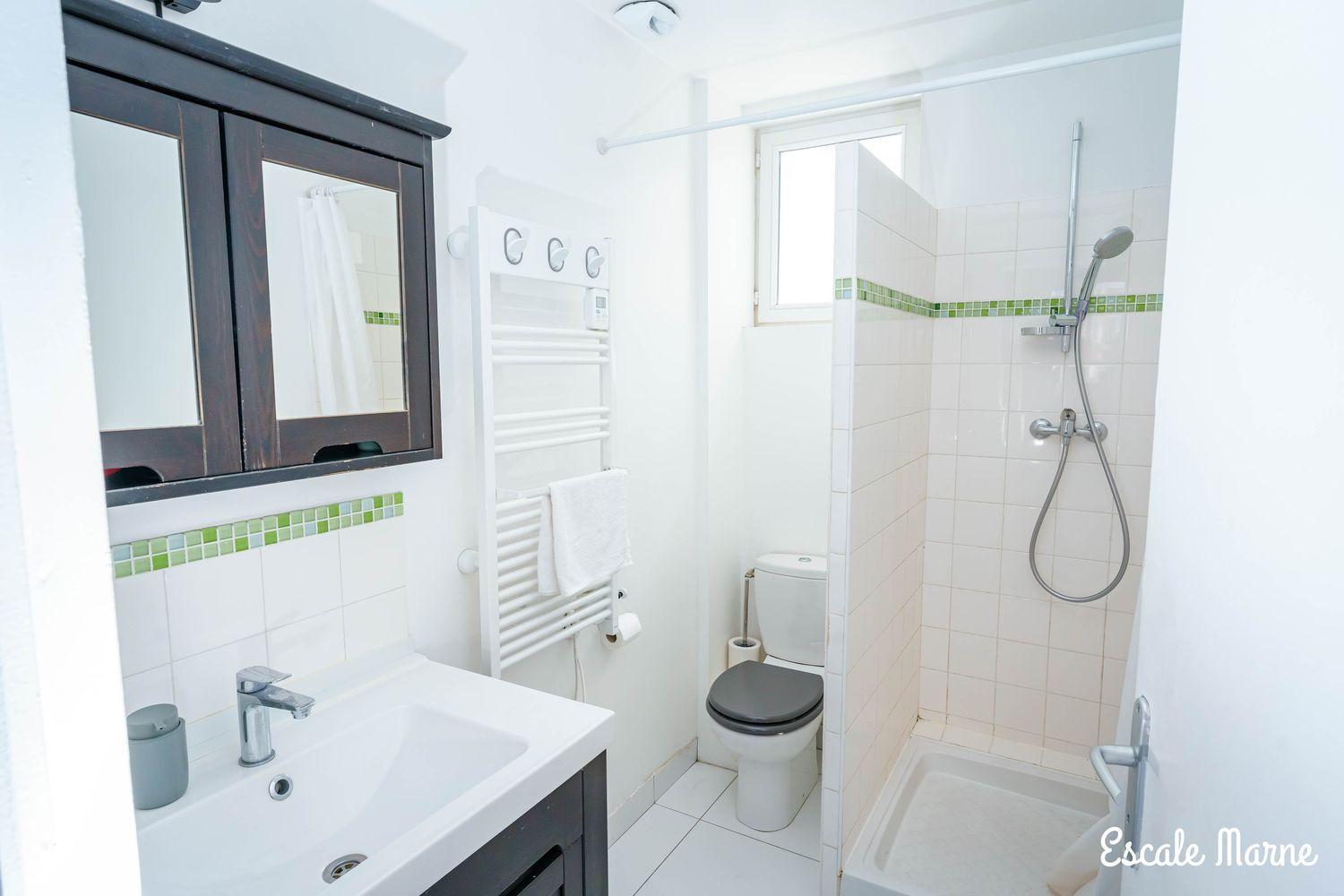 Escale-Marne Fr - 202 - Free Parking - Free Luggage Storage - All Equipped - Linen Included - Washing Machine - 10Mn Walk Metro 8 - Rer A - Panoramic View - From 1 To 14 Guests Maisons-Alfort Luaran gambar